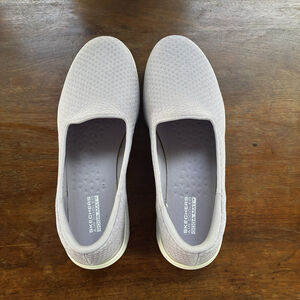 Skechers Gray Athletic Shoes